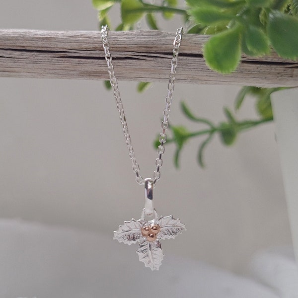 Holly Necklace | December Birth Flower Necklace | Sterling Silver Holly Charm | December Birthday Gift | December Jewellery | BirthFlower