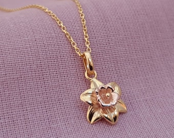 Narzisse Halskette | März Geburtsblumen-Halskette | Gelbgold Narzisse | März Geburtsblume Schmuck | März Geburtstagsgeschenk | Gold Narzisse