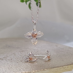 Silver Holly Necklace and Earrings Set | December Birth Flower Set | December Birth Flower Holly Charm and Earrings | December Birthday
