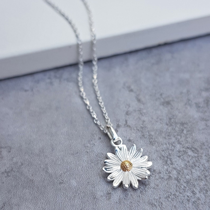 Daisy Necklace April Birth Flower Necklace Silver Daisy April Birth Flower Jewellery April Birthday Gift Silver Necklace image 1