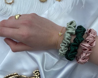 Haarring chouchou Bague Cléopâtre tresse scrunchy Love Hair Haarring chouchou Bague Cléopâtre tresse scrunchy Love Hair