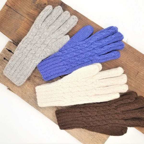 Handgemachte Strickhandschuhe aus Alpaka