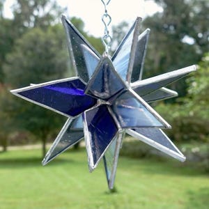 Three Dimensional Star Stained Glass