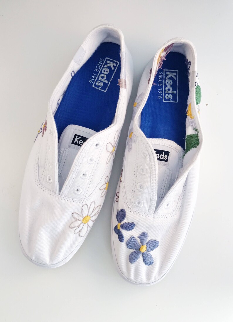 keds white floral