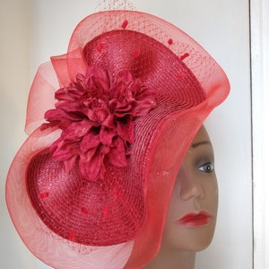 Beautiful large Red Fascinator, Church Wedding ,Ascot, Kentucky Derby, Tea Party, Garden Wedding