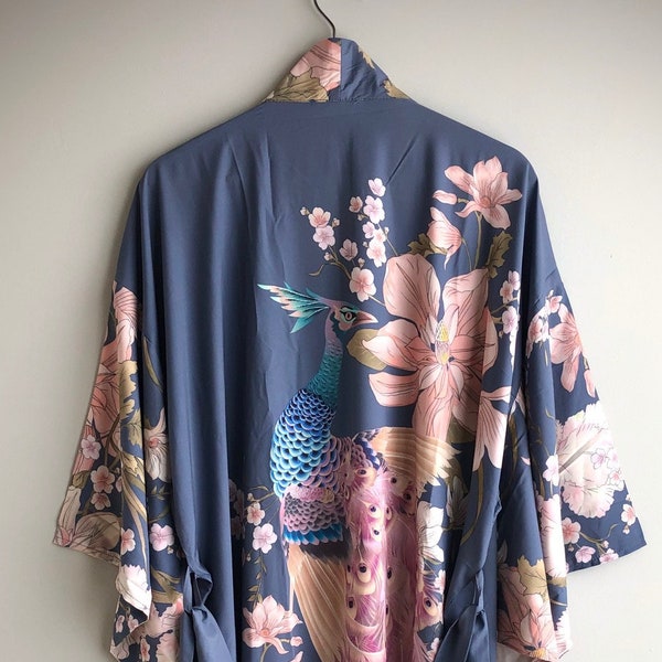Kimono Robe, Peacock Gown, Womens Dressing Gown, Boho Kimono, Kimonos, Bath Robe, Peacock Gifts, Bridal Gown, Beach Cover Up, vintage kimono