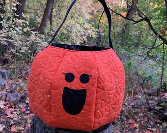 Trick or Treat Pumpkin Candy Bag Bucket Basket