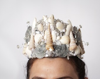 Pastel Mermaid Crown, shell crown, Mermaid Costume Accessory, Seashell Headband, Mermaid Headpiece, Mermaid Party, Bridal Tiara, Festival.