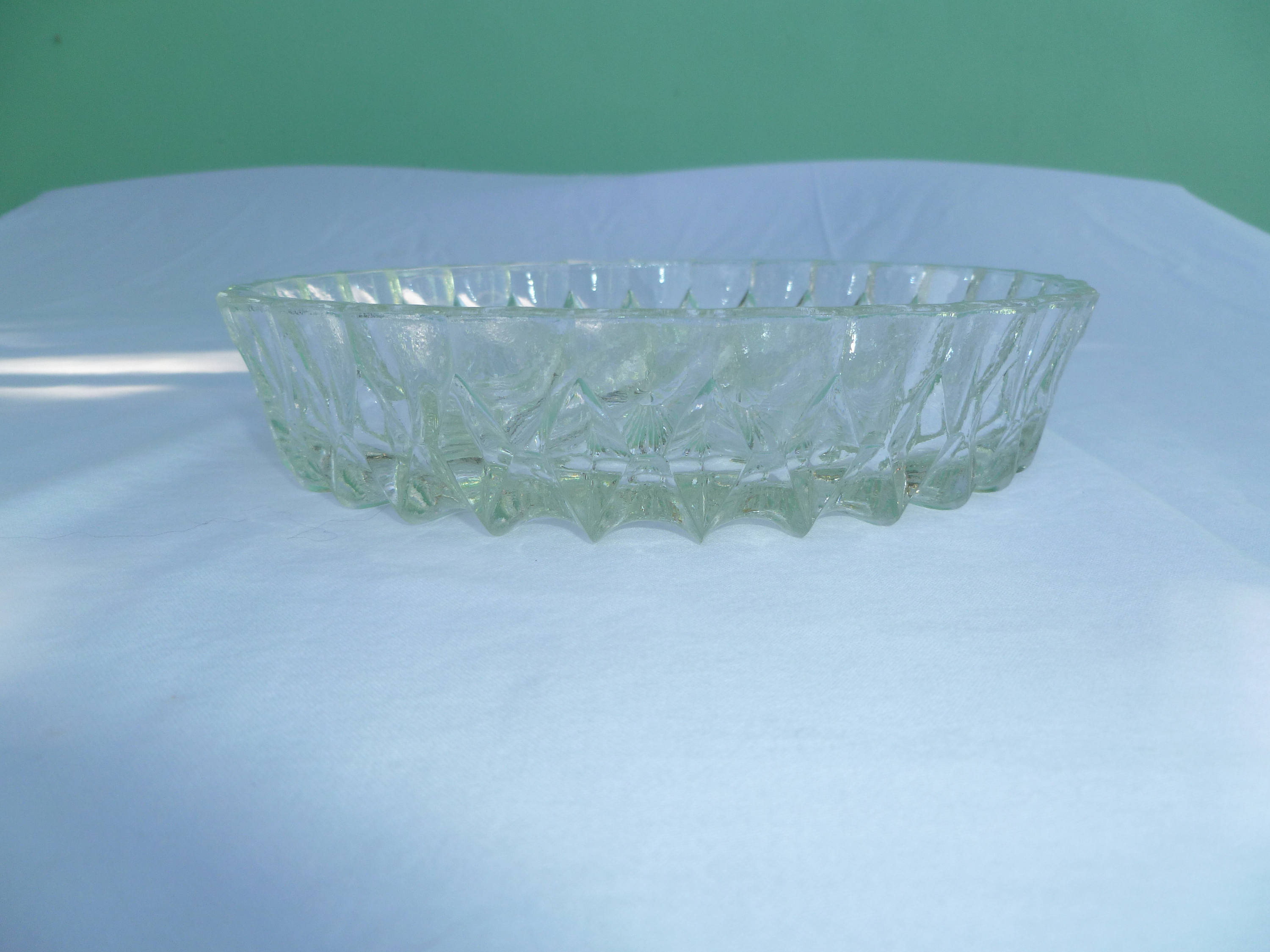 Vintage cut glass pickle or relish serving dish Etsy.de