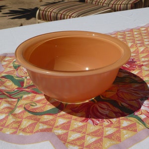 vintage pink pyrex mixing bowl