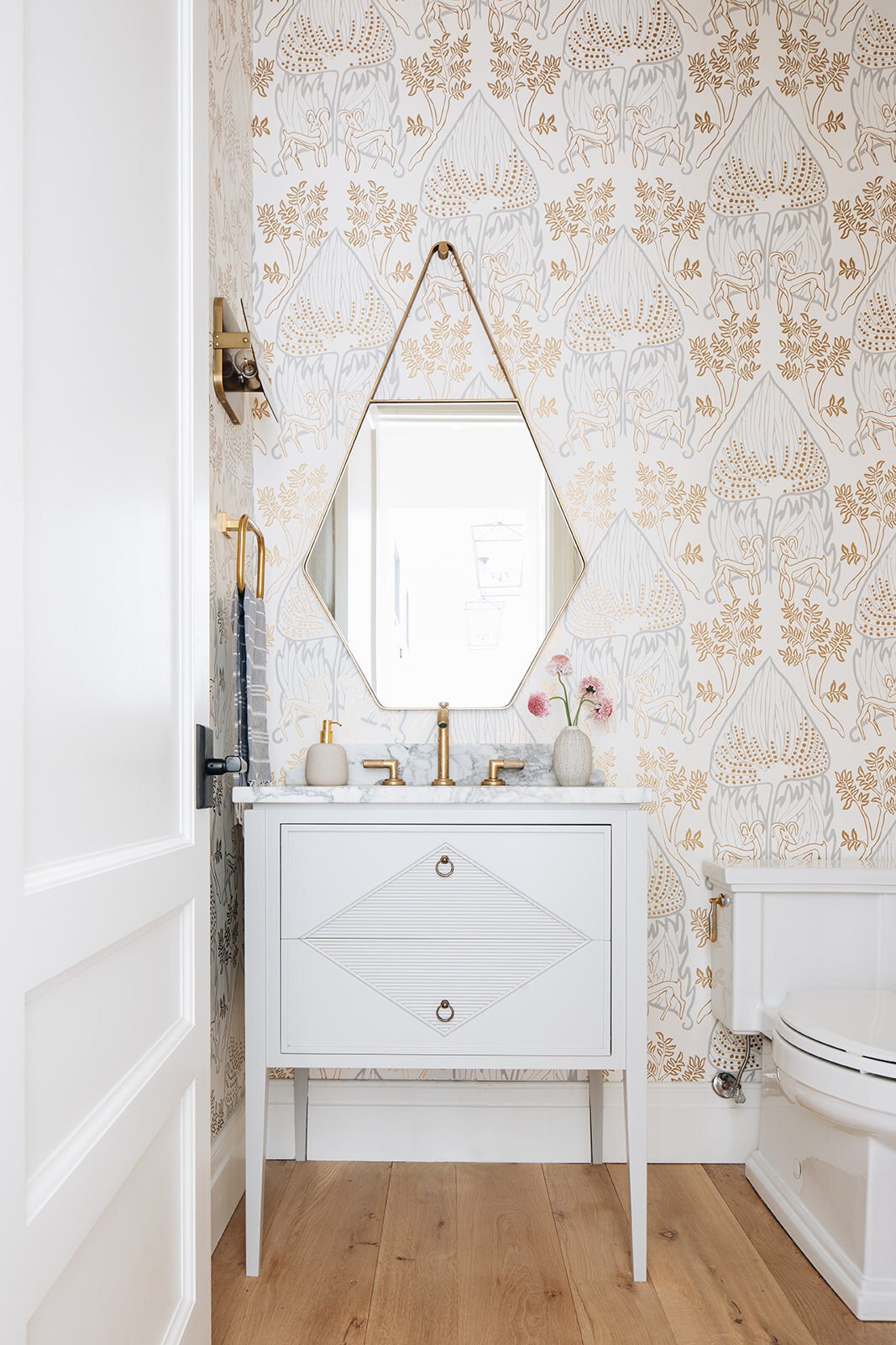 Arabian Nights Wallpaper Sample - Etsy