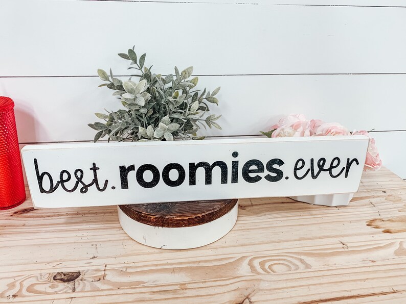 Best Roomies Sign College Roommate Dorm Sign Dorm Decor College Dorm Dorm Sweet Dorm College Roomies University Decor imagem 7