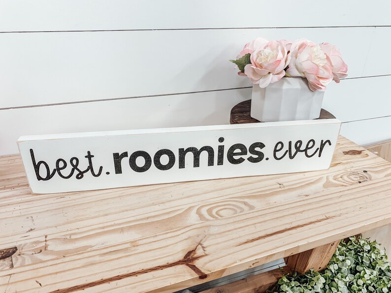 Best Roomies Sign College Roommate Dorm Sign Dorm Decor College Dorm Dorm Sweet Dorm College Roomies University Decor imagem 6