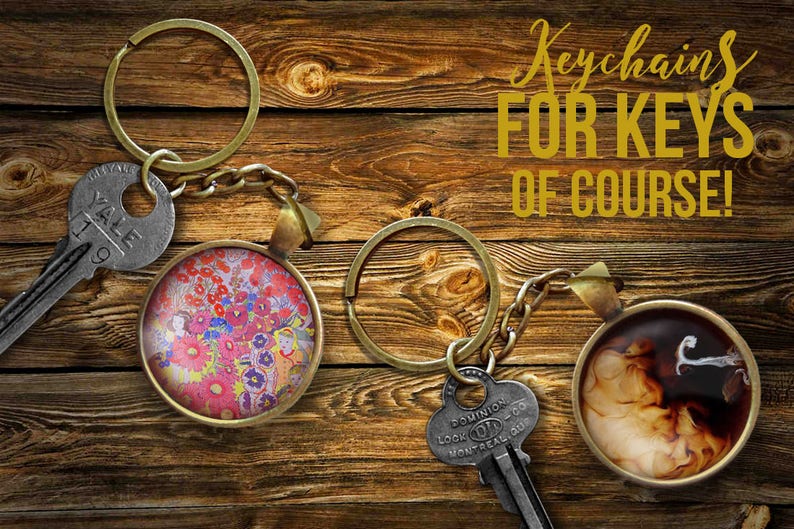 Pin-up Girl Keychain