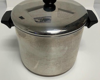 Vintage Revere Ware 8 Quart Copper Bottom Stock Pot with Lid.