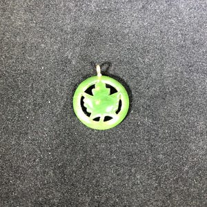 Vintage-Green-Maple-Leaf-Stone-Jade-Pendant-Necklace-Bracelet-Jewelry-Accessories