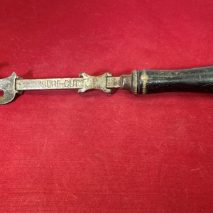 Vintage-Sure Cut-Can Opener-Primitive-Utensil-Home Decor