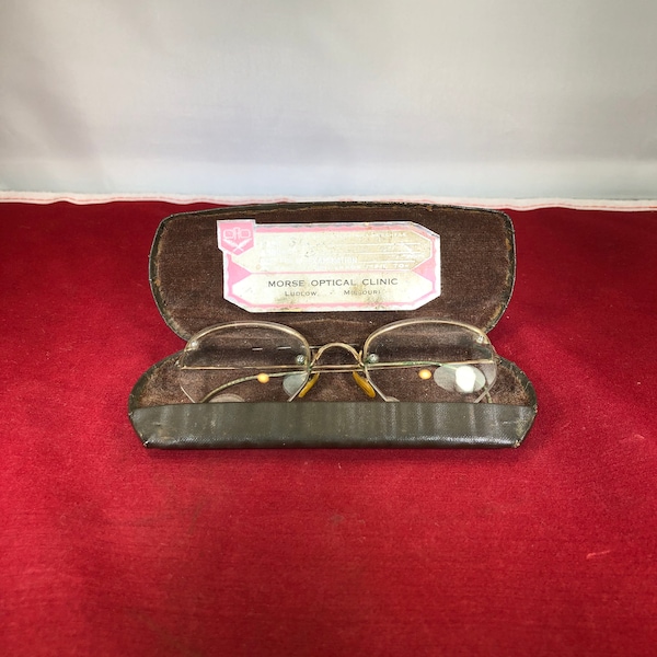 Vintage-Augenbrille-Brille-12K Gold-Bifocal-Case-Morse Optical Clinic-Ludlow-Missouri-Primitive-Collectibles-Home Decor