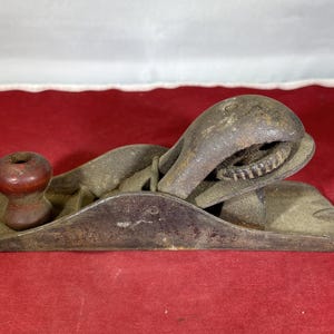 Vintage-Wood Plane-Tool-Primitive Decor
