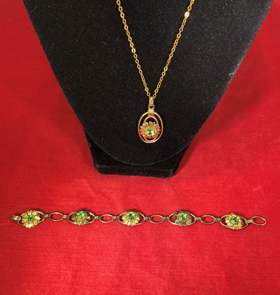 Vintage-necklace-bracelet-providence Stock Company-12kt Gold-green