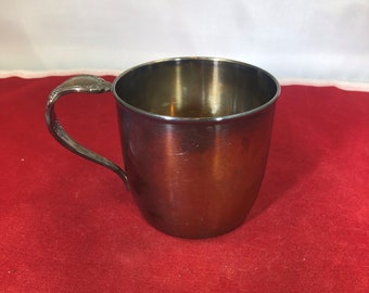 Vintage-heritage-1847-rogers Bros-is-silver Cup-home Decor Vintage-heritage-1847-rogers Bros-is-silver Cup-home Decor