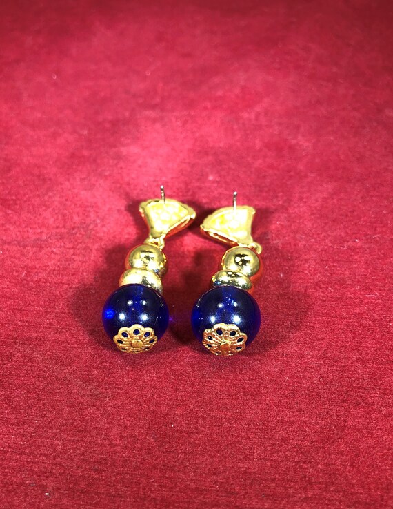Vintage-Earrings-Dangle-Blue-Beads-Gold-Jewelry-A… - image 5