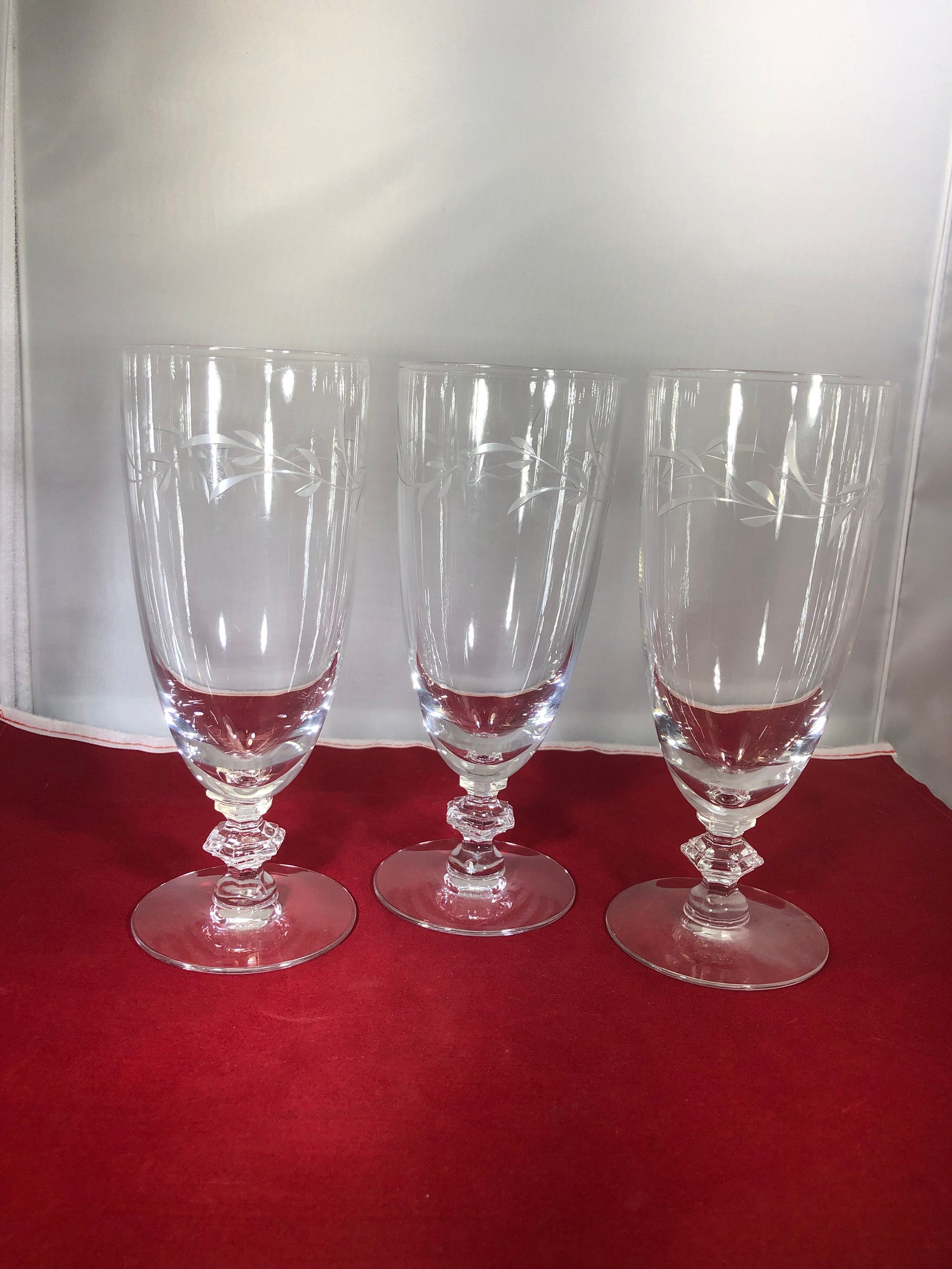 Vintagechampagne Flutesglassesetched Leavesserving Etsy