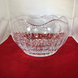 Vintage-Bowl-Crown-Crystal-House of Igor-Carl Faberge-Serving ware-Dishware-Glassware-Home Decor