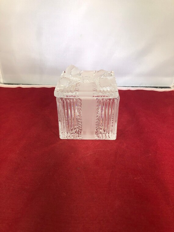 Vintage 24 lead crystal Gem