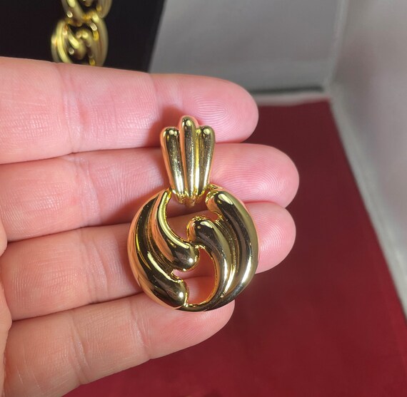 Vintage-Necklace-Bracelet-Earrings-Gold-Jewelry-A… - image 4