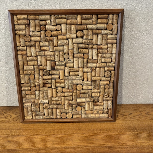 Vintage-Picture-Wall Decor-Cork Board-Almaden-Paraducci-Colony-Dry Creek-Brown-Home Decor-Wine Cork-Bottle Cork