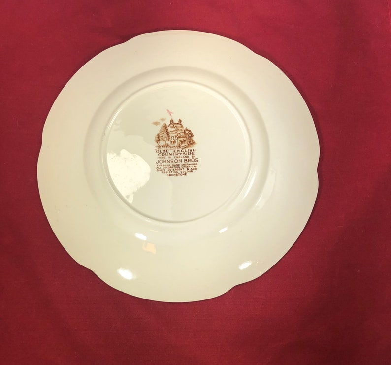 Vintage-Dinner Plates-Salad Plates-Bread Plates-Sauce Dish-Olde English Countryside-England-Johnson Bros.-Ironstone-Brown-White-Dishware