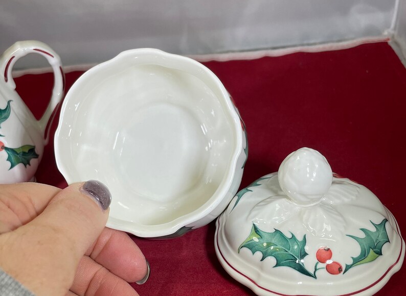 Vintage-Set-Sahnekännchen-Zuckerdose-Villeroy & Boch-Holly-Grüne und Rote Serviergeschirr Bild 4