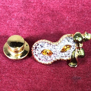 Vintage-Pin-Tie Tack-Swarovski-Mardi Gras Mask-Jewelry-Accessories-Green-Orange-Clear Crystals