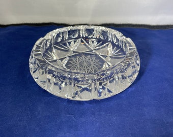 Vintage-Ashtray-Clear-Glass-Thumbprint-Star-Home Decor