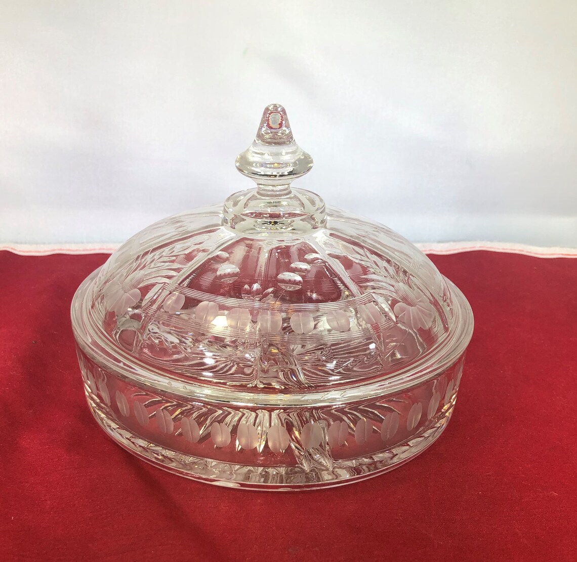 VintageCandy DishClearGlassLidEtchedBowlHome Decor Etsy
