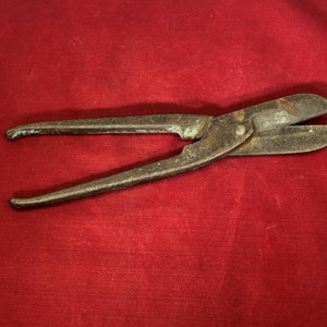 Vintage-Primitive Toold-Metal-Sheers-Handmade-Forged-Home Decor