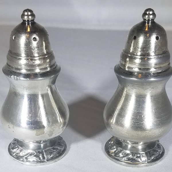 Oneida Silver Salt and Pepper Shakers Etsy