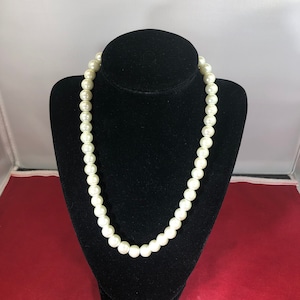 Vintage-Necklace-Faux Pearl-Silver-Jewelry-Accessories