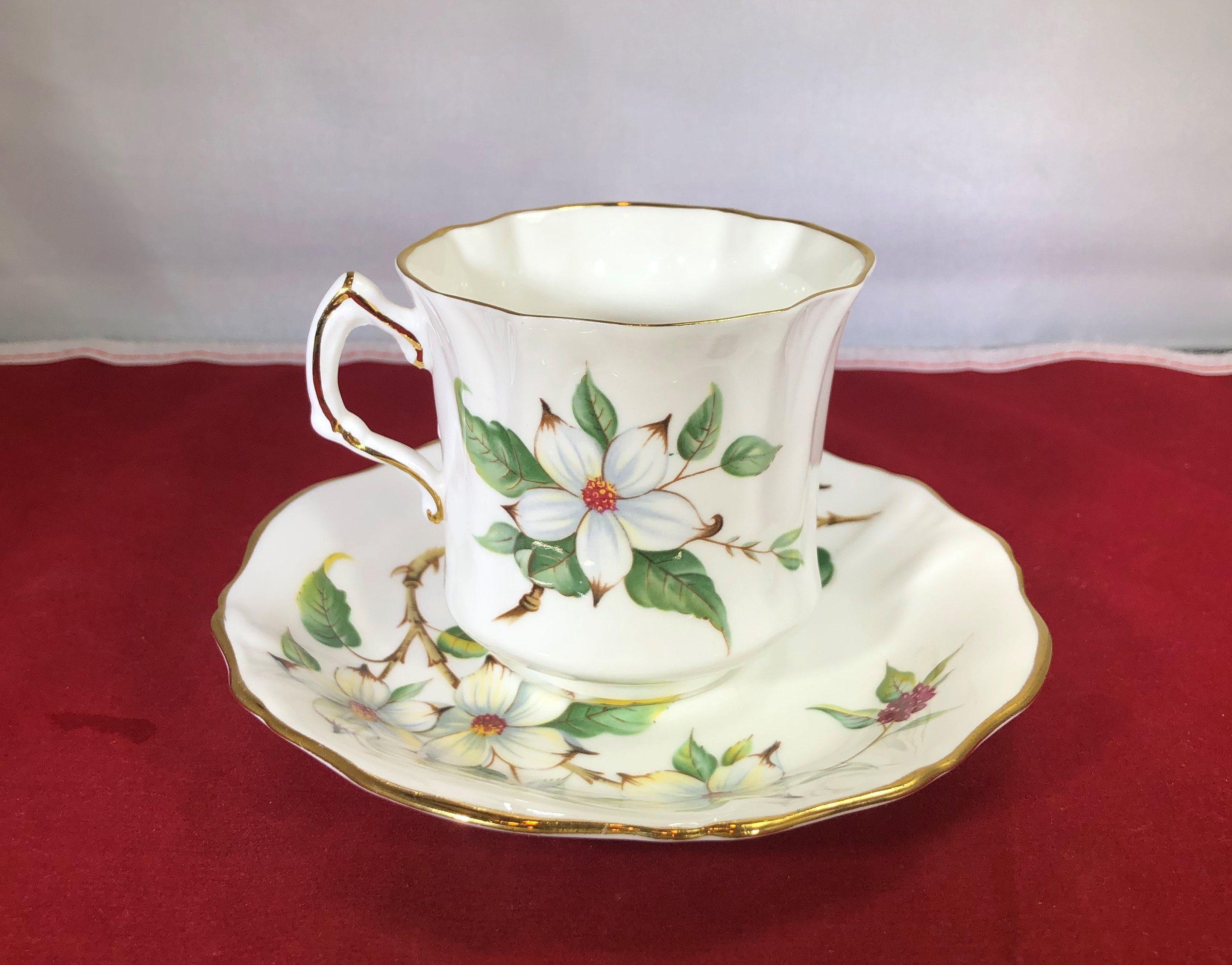 Vintage-hammersley-dogwood Blossoms-white Flowers-england-fine