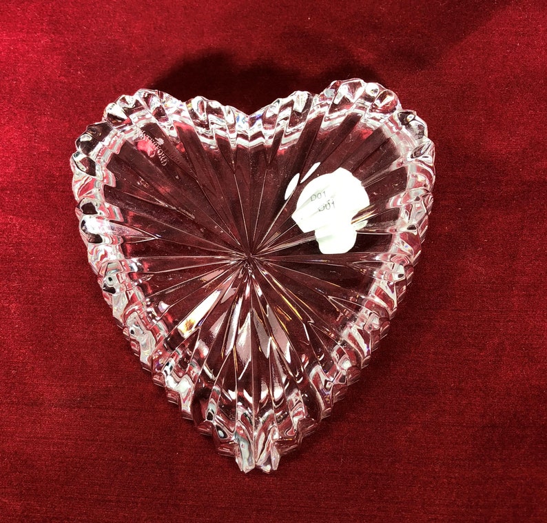 Vintage-Trinket Dish-Waterford-Crystal-Glass-Clear-Heart-Starburst-Ireland-Stamped-Home Decor-Bedroom Decor
