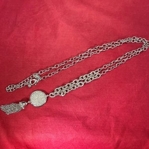 Vintage-Necklace-Chico&#39;s-Silver-Pendant-Clear Rhinestones-Round-Tassels-Chain-Signed-Jewelry-Accessories