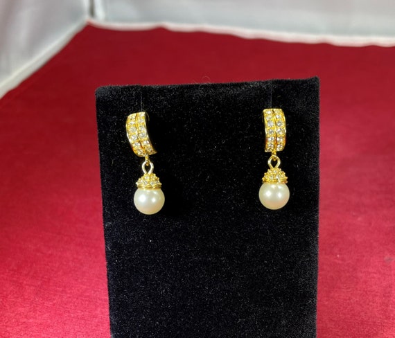 Vintage-Earrings-Dangle-Napier-White-Gold-Faux Pe… - image 1