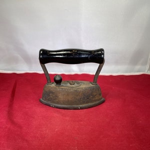 Vintage-Dover-Small-Sad Iron-Salesman Sample-Child Toy-Home Decor