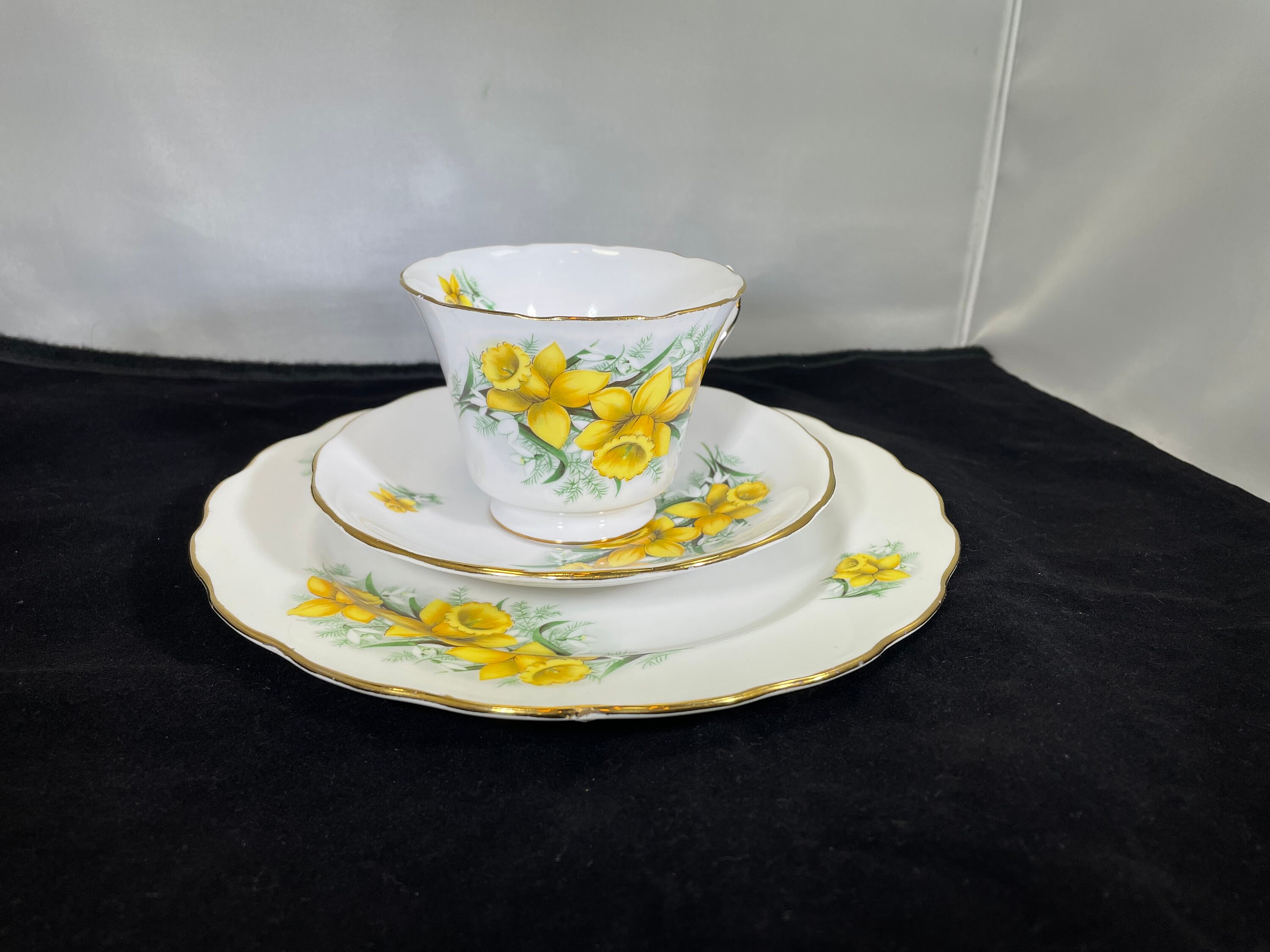 Bone china top royal kent