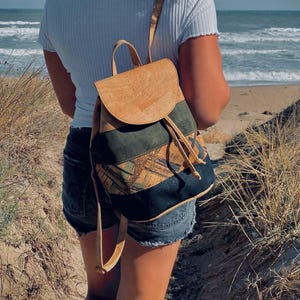 Cork backpack "LENA" - #cork #backbag #vegan #sustainable #nature #cork #wood #bag