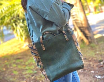 Cork handbag &quot;KAJA olive&quot; - #cork #handbag #vegan #sustainable #shoulderbag #Nature #nature #wood #cork