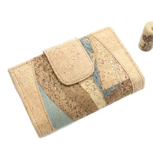 Women&#39;s cork wallet &#39;ALINA small&#39; – vegan, sustainable, many card slots & 2 viewing windows – large cork wallet for women