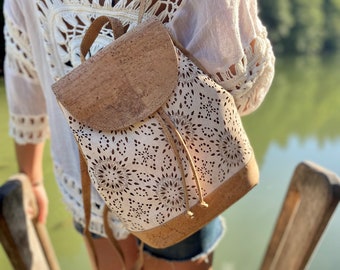 Kork Rucksack "ELEA white"  - #cork #backbag #vegan #nachhaltig #nature #kork #wood #bag