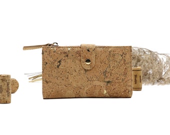 Cork wallet "CLARA gold" - #cork #purse #corkmoneybag #wallet #wood #wood #gold #vegan